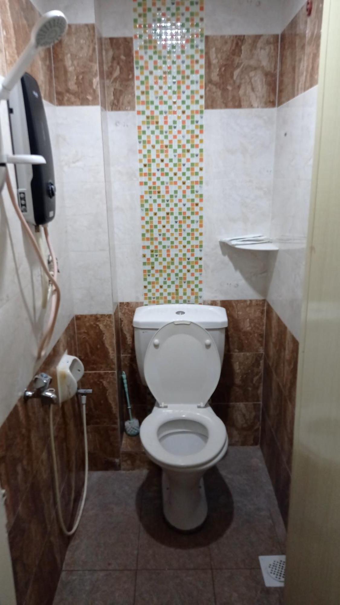Golden Leaf Hotel Danga Bay Johor Bahru Exteriör bild